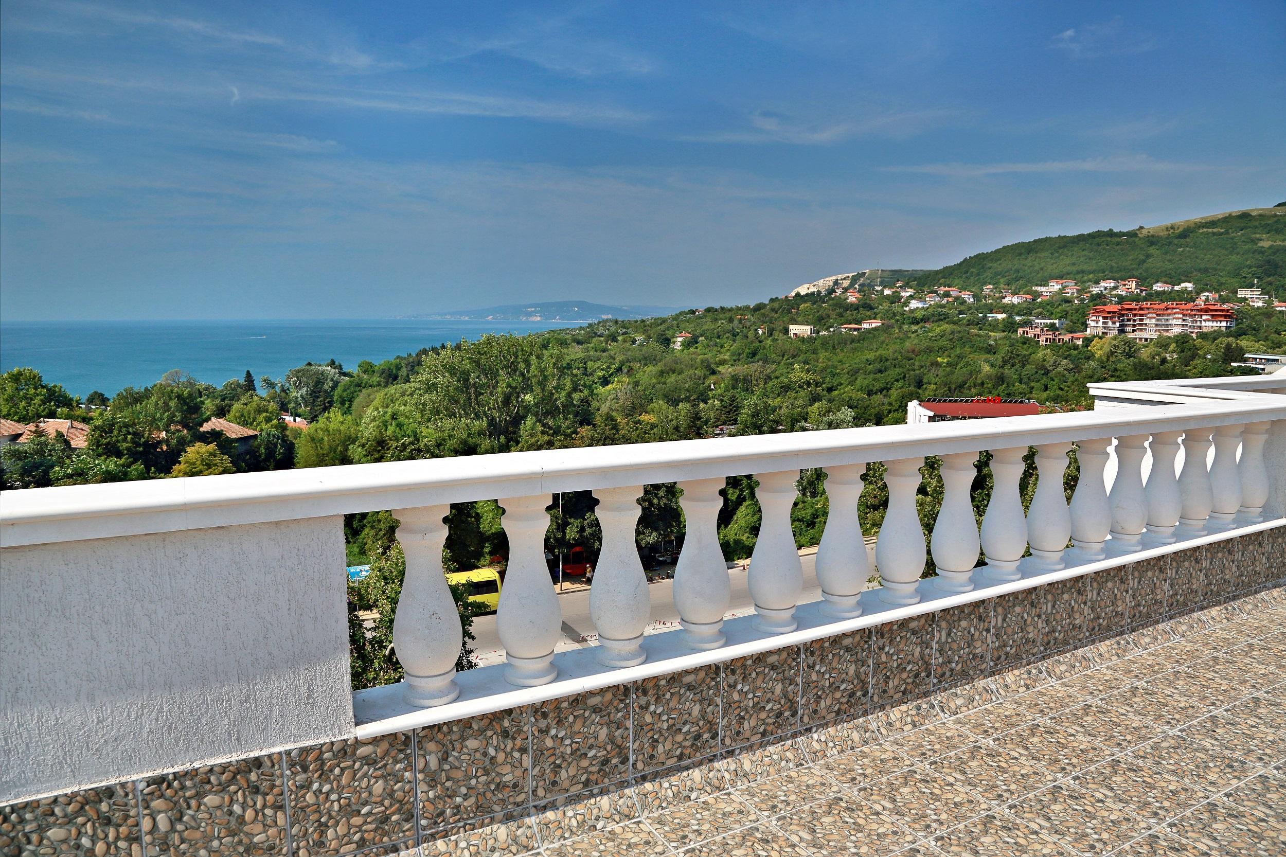 White Rock Castle Suite Hotel & Spa Balchik Exterior photo